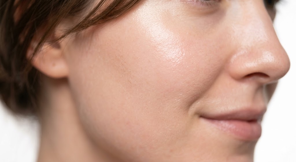 SonicGlow™ — Limpieza Facial Profunda en Casa